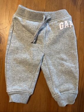 GAP Light Gray Jogger Sweatpants with Pink Logo